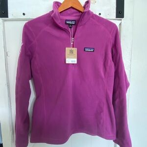 Women’s quarter zip fleece top, NWT, smoke free home, size Medium.